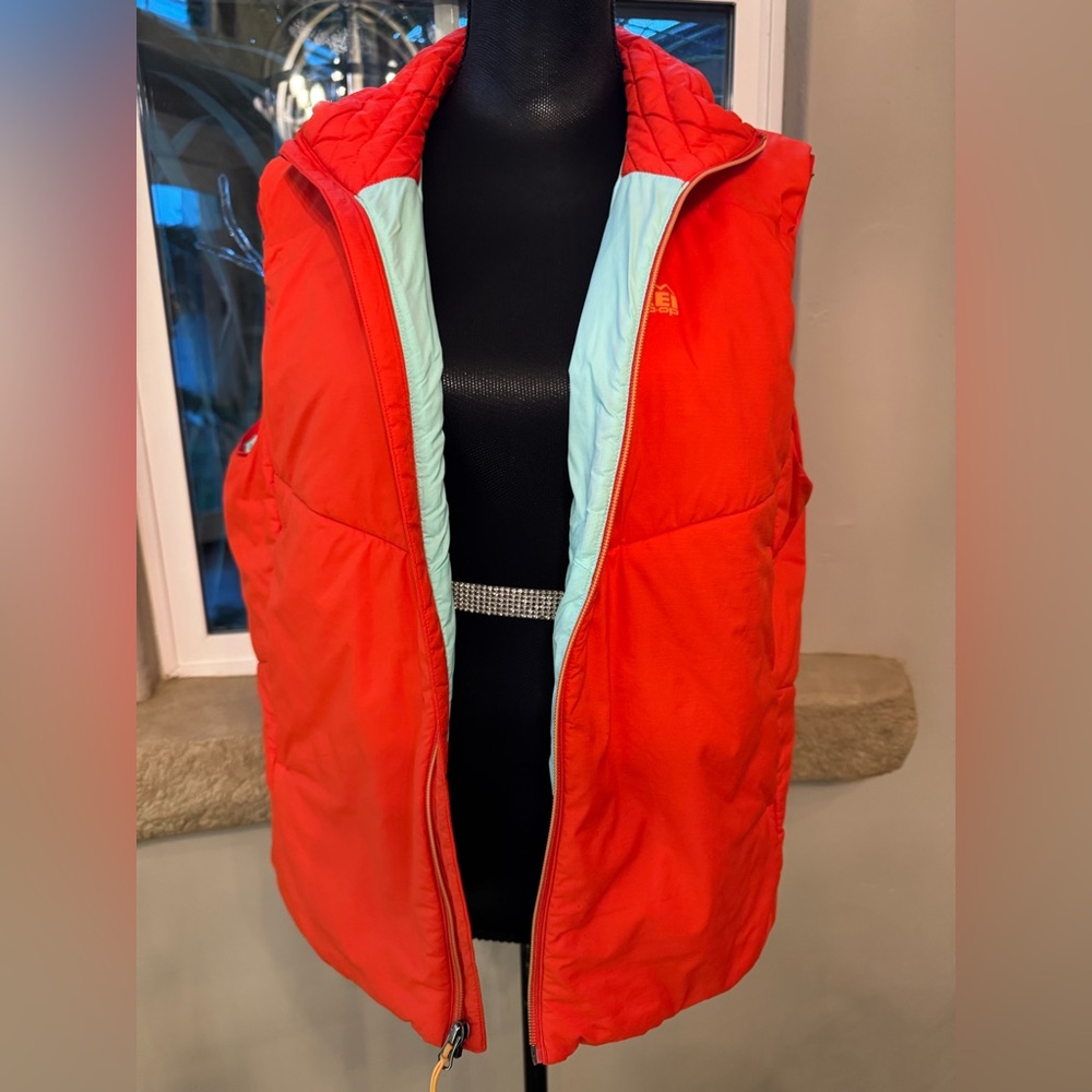 REI Co-Op Activator Flash Insulated Red-Tangerine Vest Women’s Size XLarge